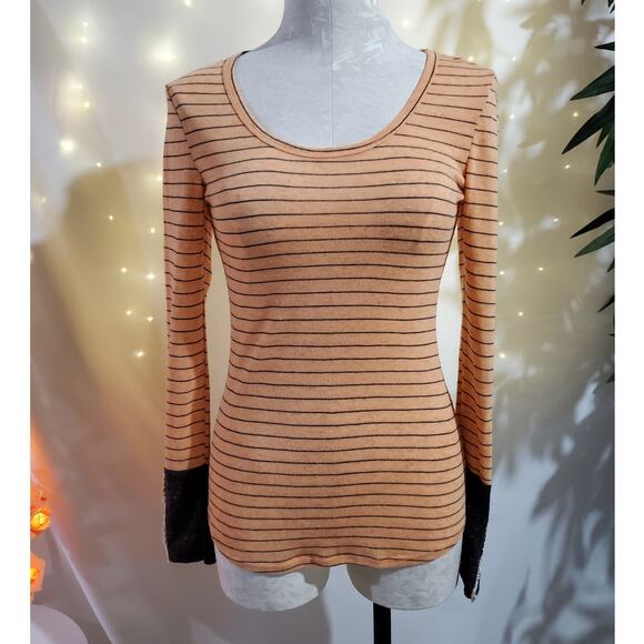BKE Flax Striped Embroidered Crochet Cuff Long Sleeve Top Womens Size S Orange - Picture 1 of 11